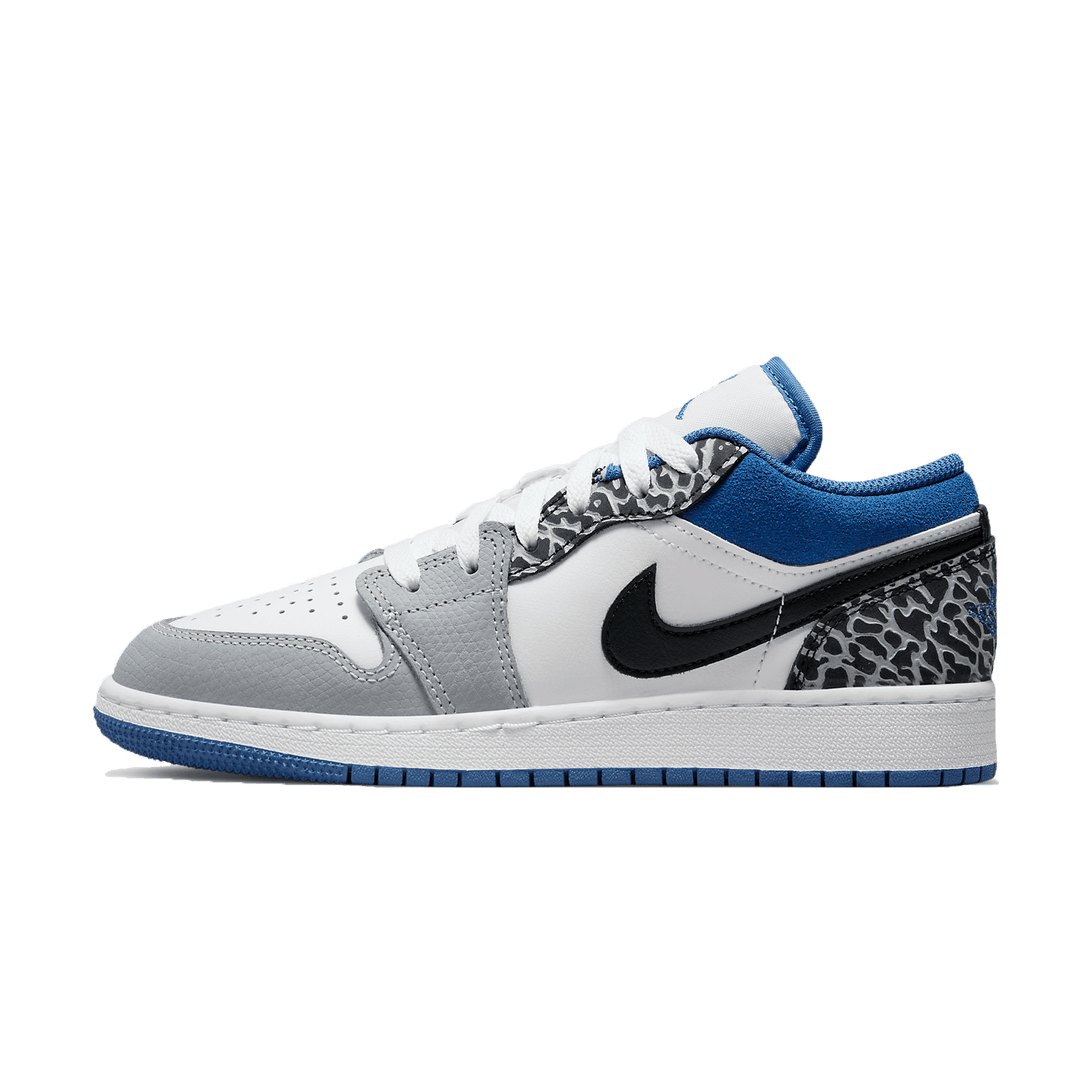 Air Jordan 1 Low SE GS 'True Blue'- Streetwear Fashion - evapacs.com