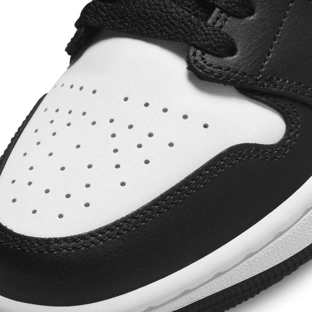 Air Jordan 1 Low Wmns 'Black University Blue'- Streetwear Fashion - evapacs.com