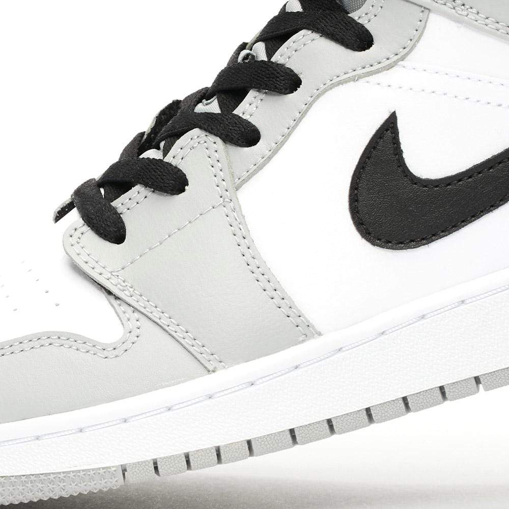 Air Jordan 1 Mid GS "Light Smoke Grey"- Streetwear Fashion - evapacs.com