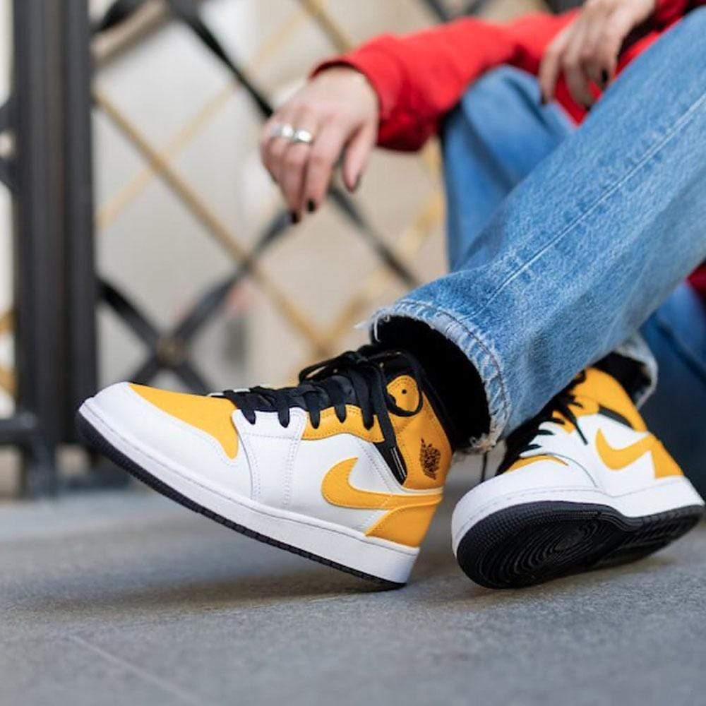 Air Jordan 1 Mid GS 'University Gold'- Streetwear Fashion - evapacs.com