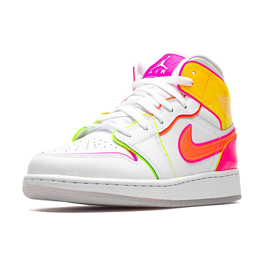 Air Jordan 1 Mid SE GS 'Edge Glow'- Streetwear Fashion - evapacs.com