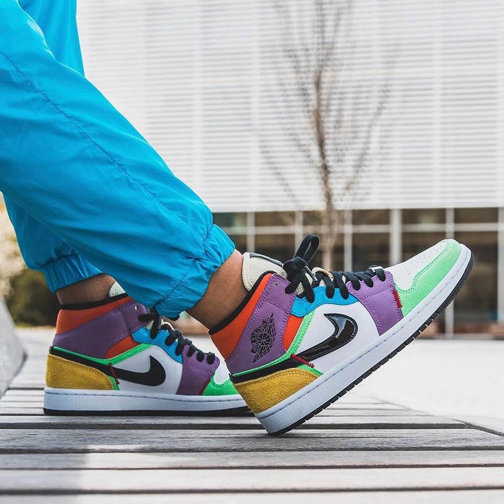 Air Jordan 1 Mid SE Multi-Colour (W)- Streetwear Fashion - evapacs.com