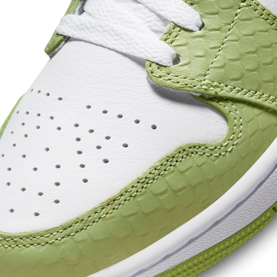 Air Jordan 1 Mid SE Wmns 'Green Python'- Streetwear Fashion - evapacs.com