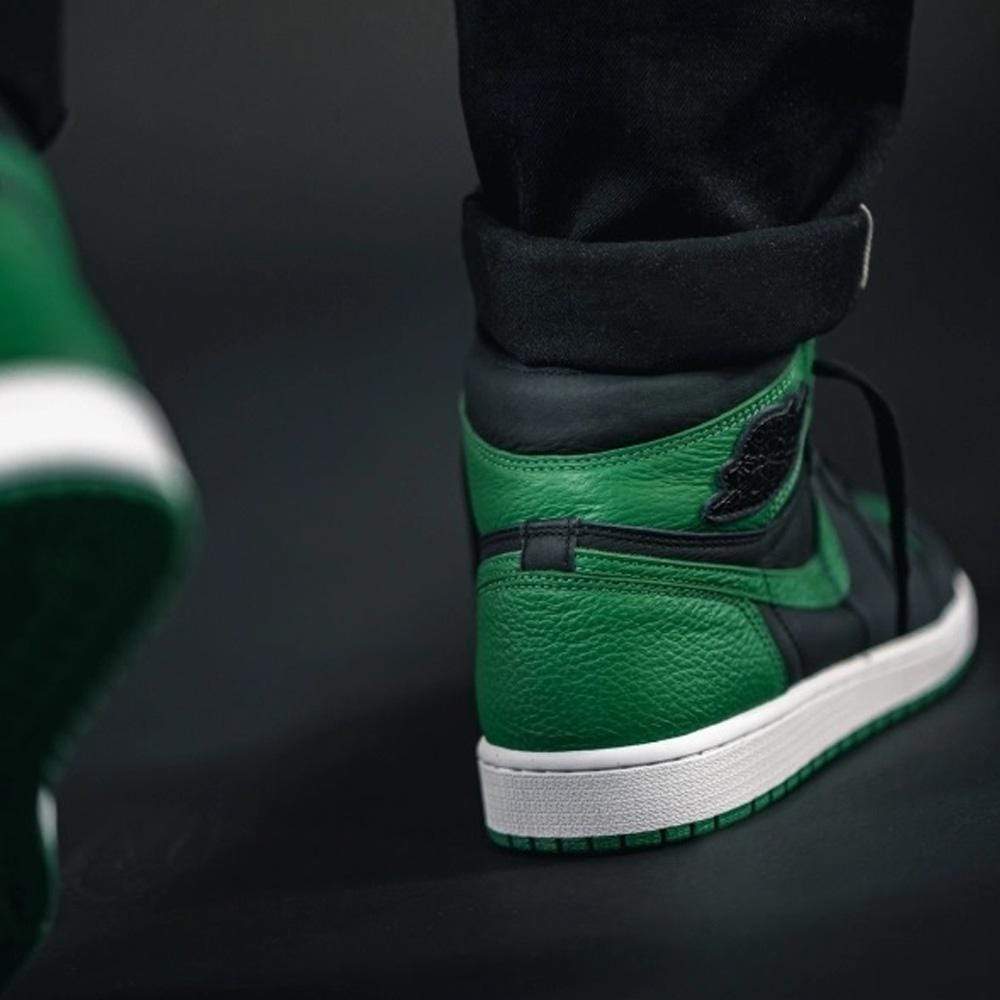 Air Jordan 1 Retro High OG 'Pine Green 2.0'- Streetwear Fashion - evapacs.com