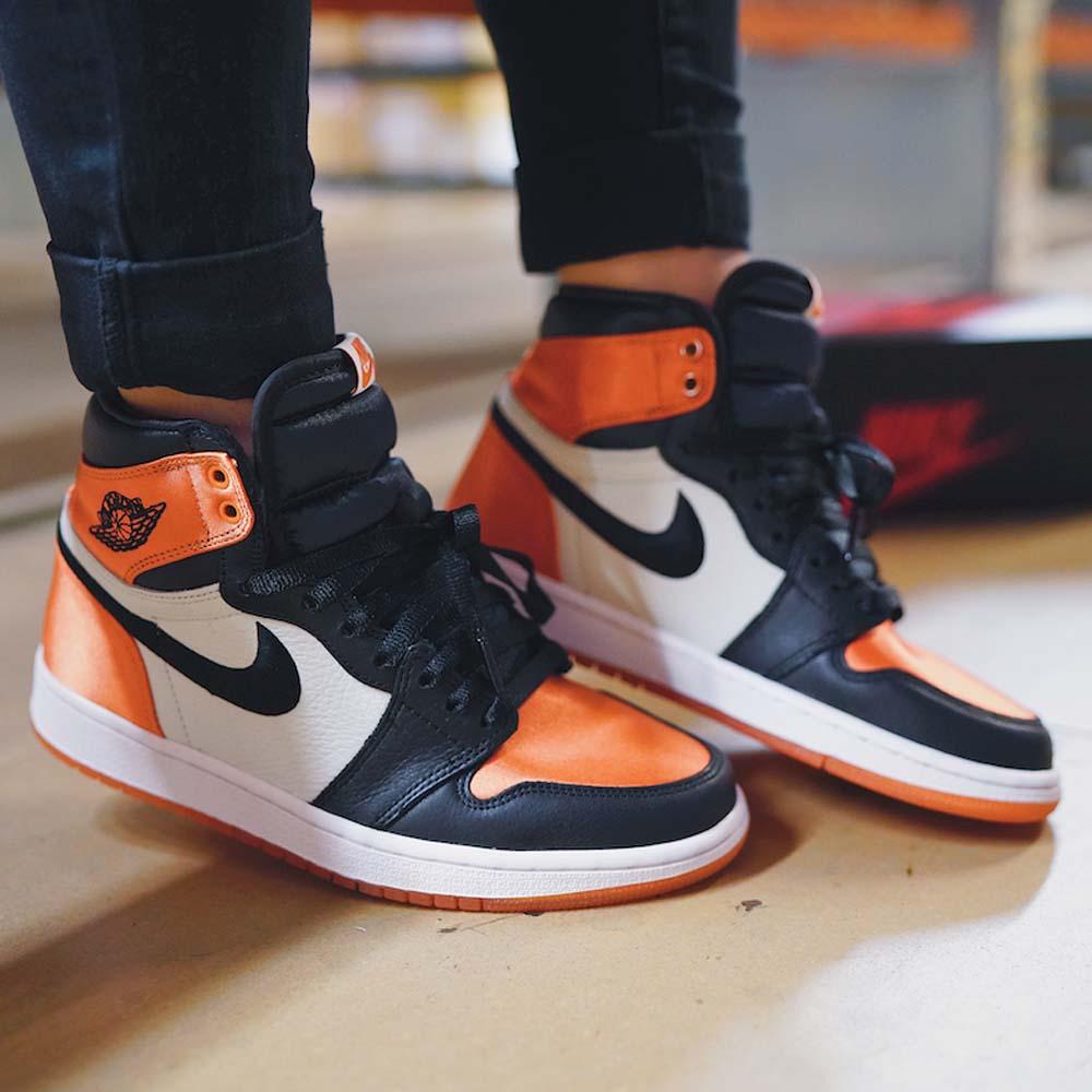 Air Jordan 1 WMNS Satin 'Shattered Backboard' Orange Black- Streetwear Fashion - evapacs.com