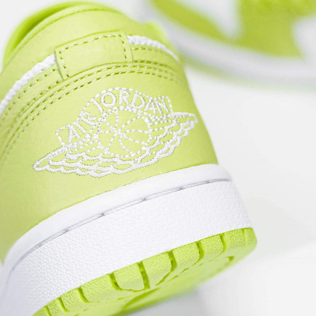 Air Jordan 1 Wmns Low 'Limelight'- Streetwear Fashion - evapacs.com