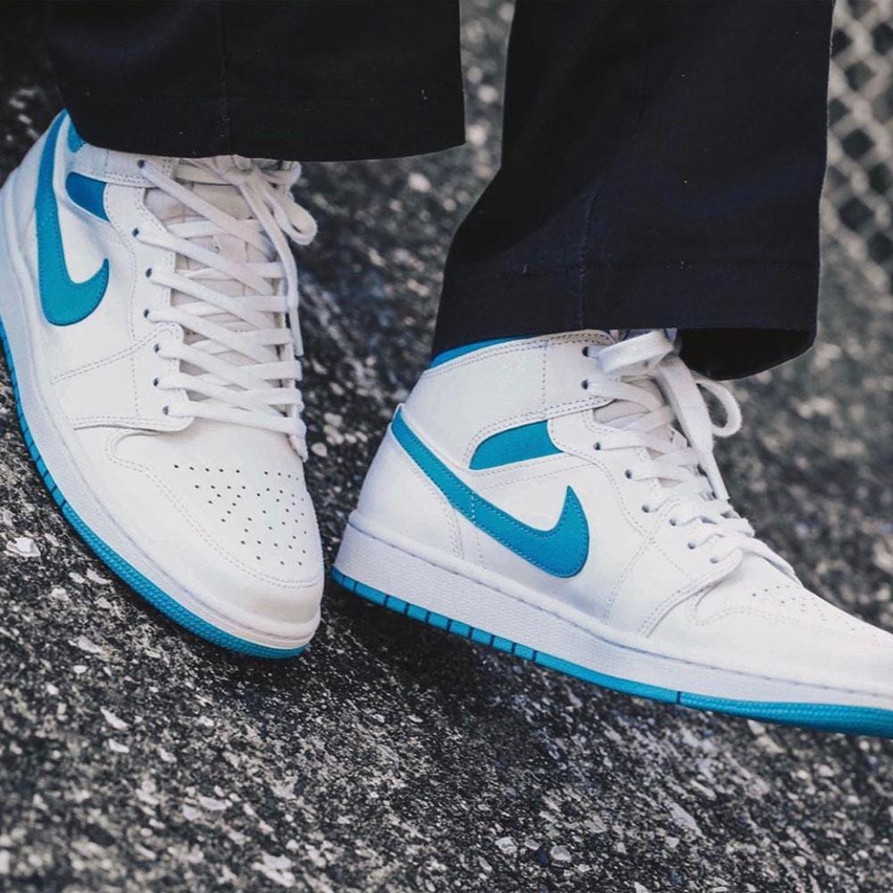 Air Jordan 1 Wmns Mid 'UNC' White Carolina Blue- Streetwear Fashion - evapacs.com