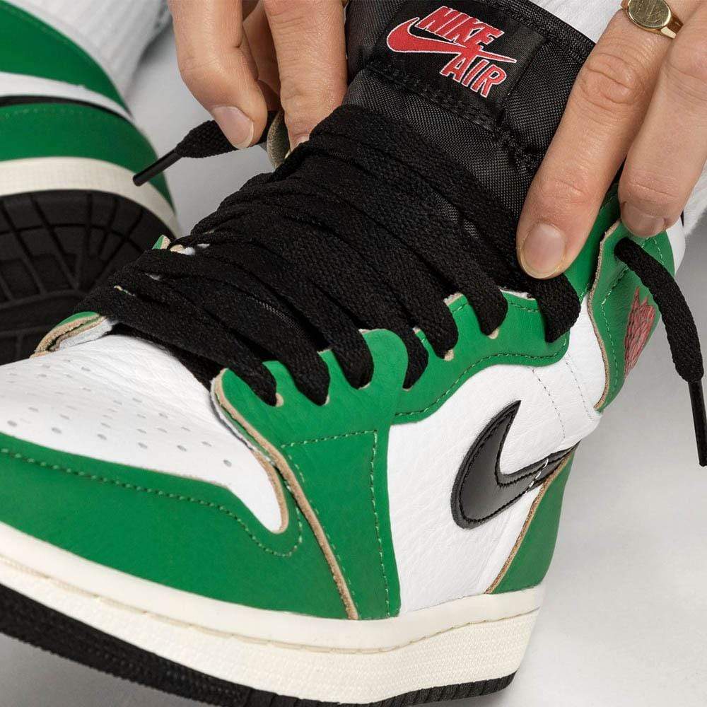 Air Jordan 1 Wmns Retro High OG 'Lucky Green'- Streetwear Fashion - evapacs.com