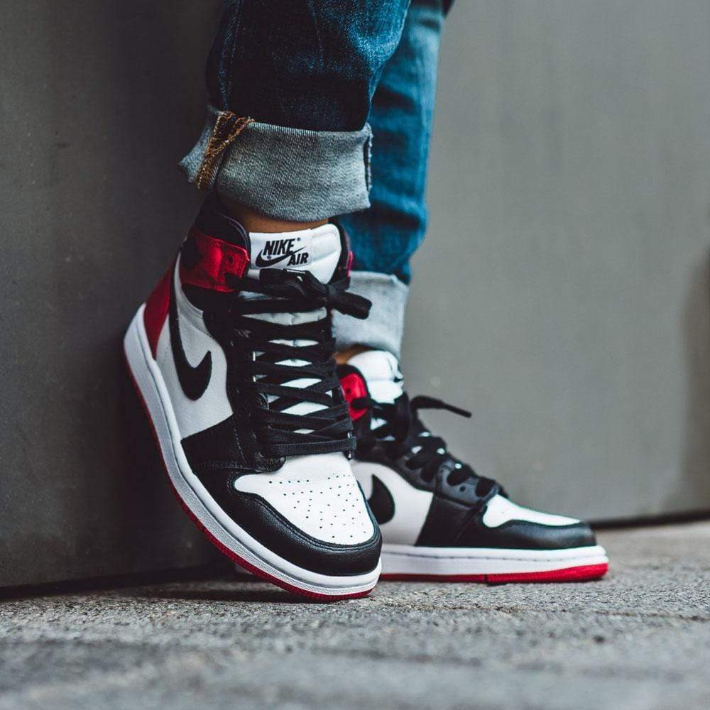 Air Jordan 1 Wmns Retro High 'Satin Black Toe'- Streetwear Fashion - evapacs.com