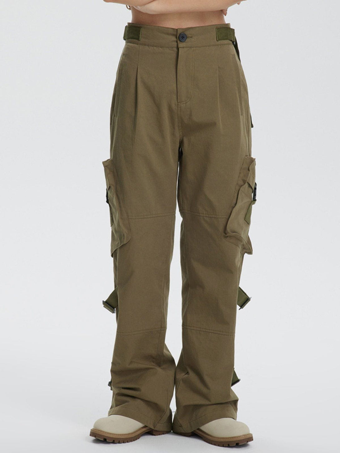 Evapacs - Beveled Large Pocket Cargo Pants- Streetwear Fashion - evapacs.com