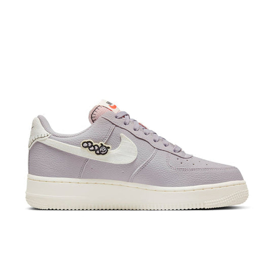 Nike Air Force 1 '07 SE 'Air Sprung'- Streetwear Fashion - evapacs.com