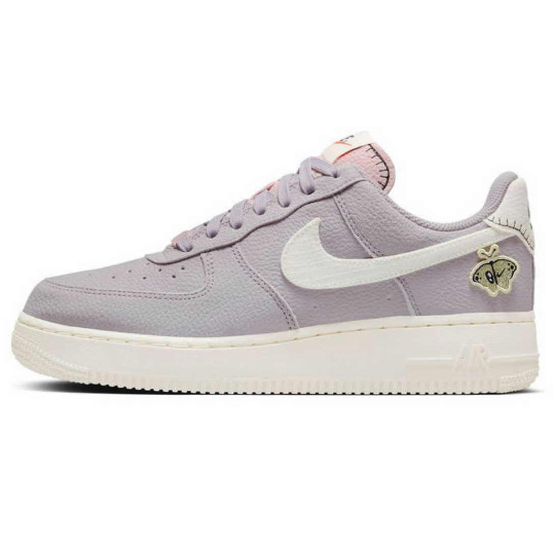 Nike Air Force 1 '07 SE 'Air Sprung'- Streetwear Fashion - evapacs.com