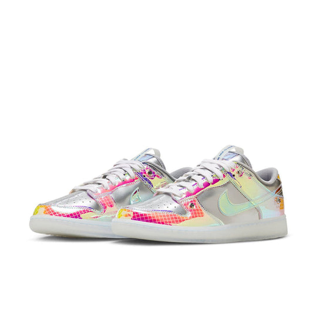 Nike Dunk Low 'Be True'- Streetwear Fashion - evapacs.com