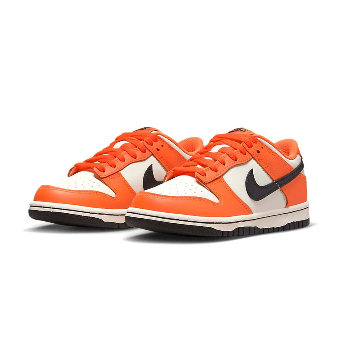 Nike Dunk Low GS Halloween 2022- Streetwear Fashion - evapacs.com