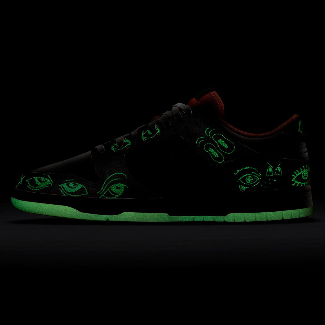 Nike Dunk Low Premium 'Halloween'- Streetwear Fashion - evapacs.com