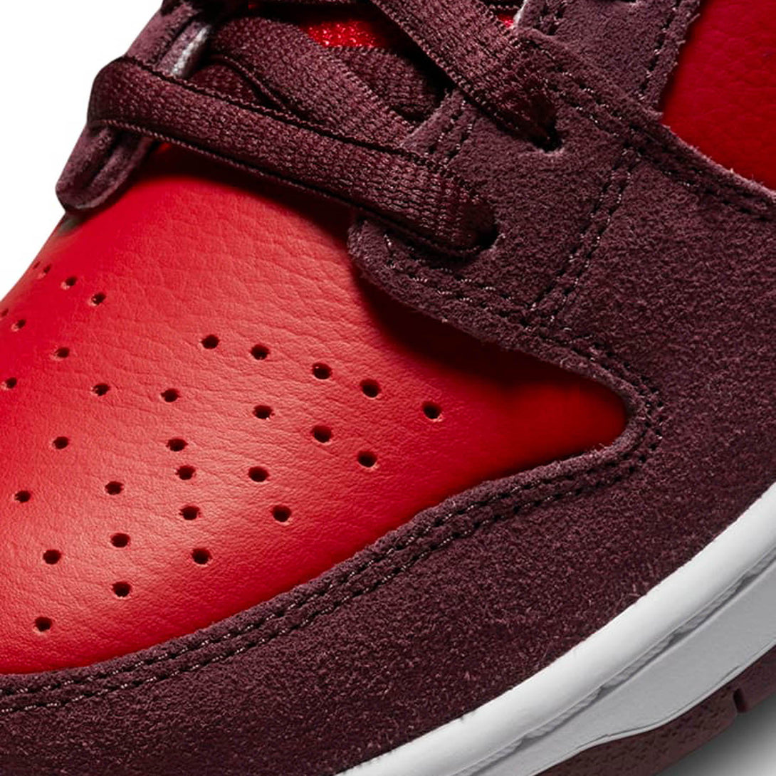 Nike Dunk Low Pro SB 'Fruity Pack - Cherry'- Streetwear Fashion - evapacs.com