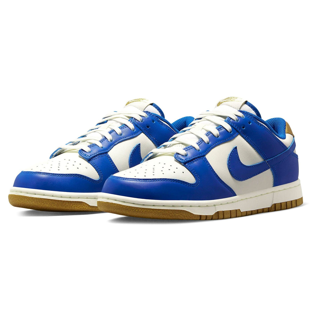 Nike Dunk Low Wmns 'Kansas City Royals'- Streetwear Fashion - evapacs.com