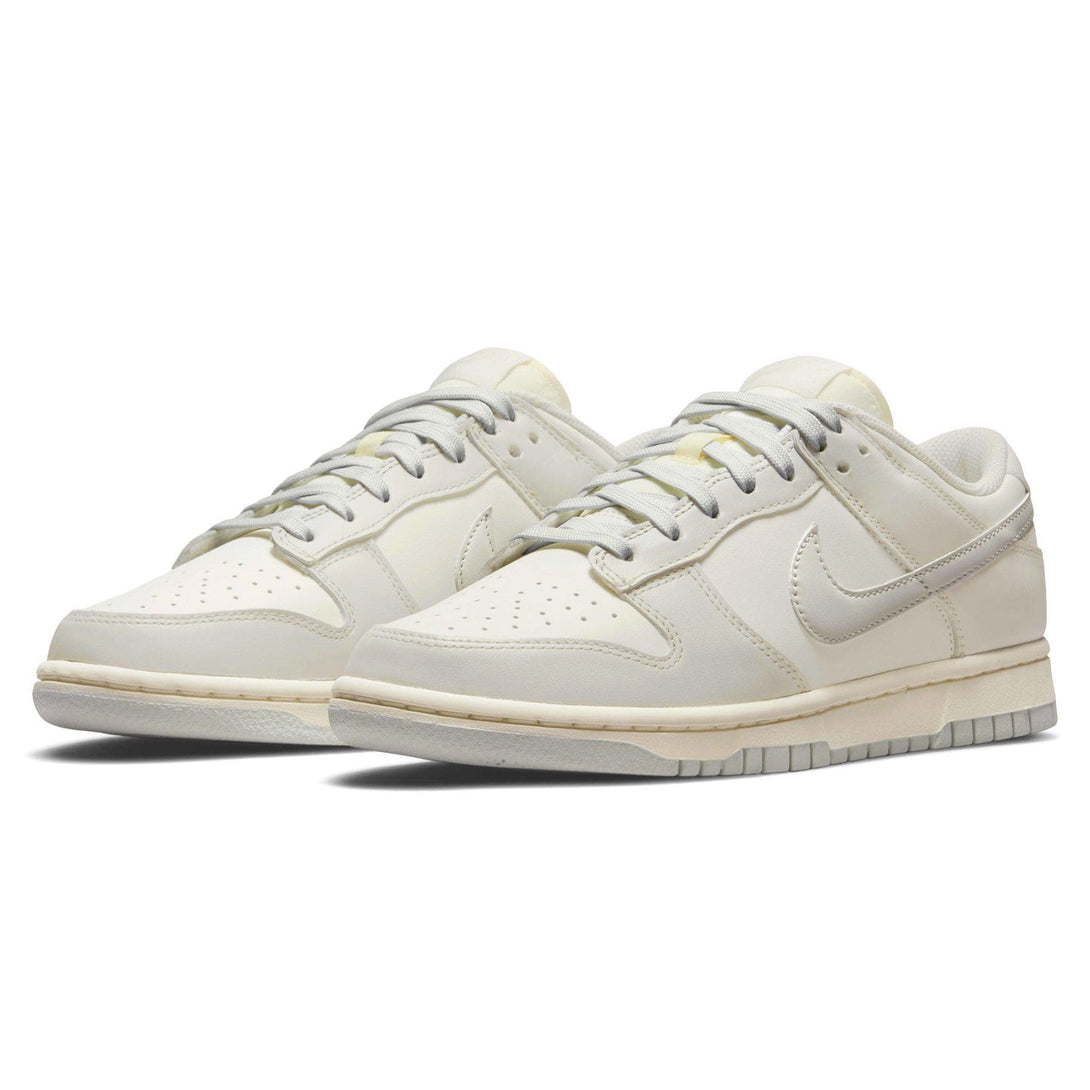 Nike Dunk Low Wmns 'Light Bone'- Streetwear Fashion - evapacs.com