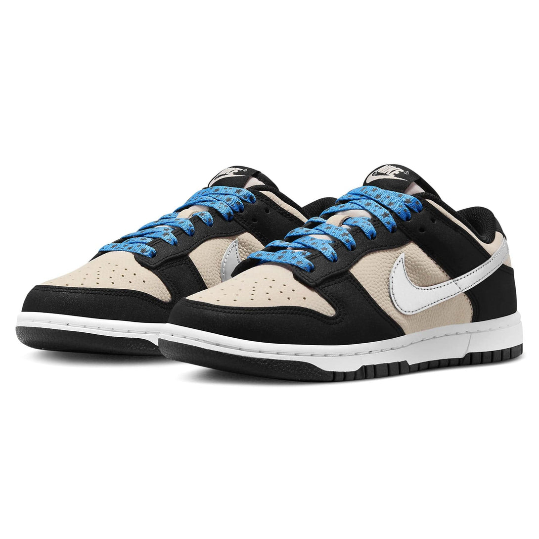 Nike Dunk Low Wmns 'Starry Laces'- Streetwear Fashion - evapacs.com