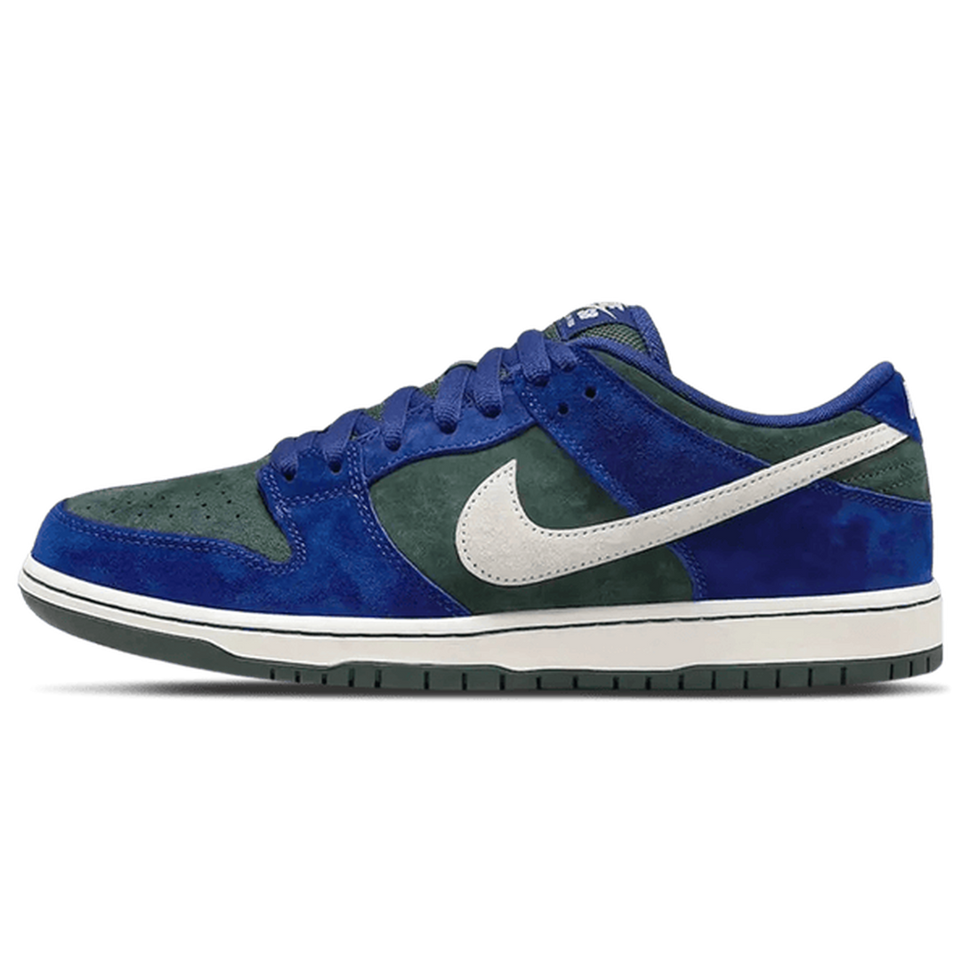 Nike Dunk SB Low 'Deep Royal Blue'- Streetwear Fashion - evapacs.com