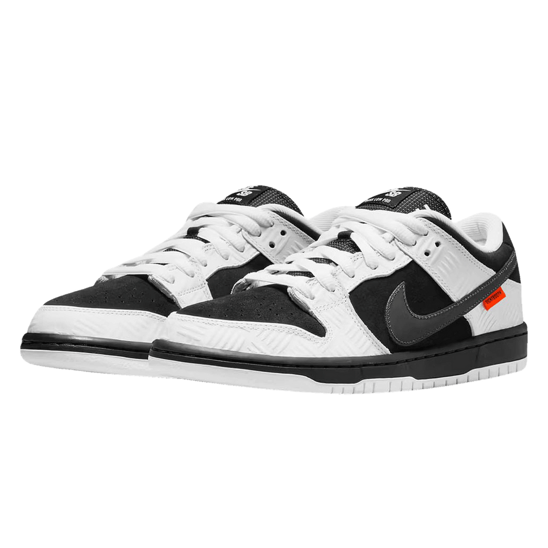 Nike Dunk SB Low Tightbooth- Streetwear Fashion - evapacs.com