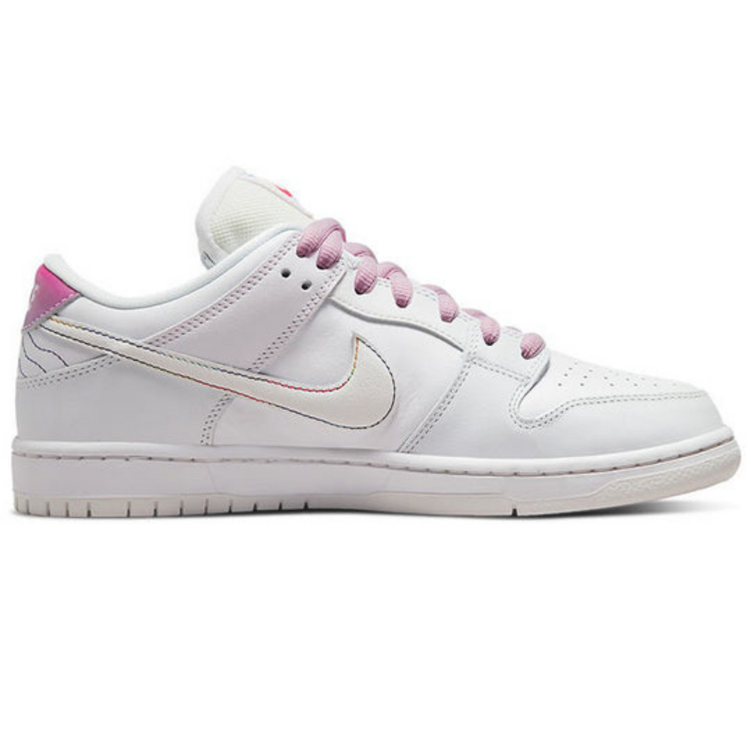 Nike SB Dunk Low 'Be True'- Streetwear Fashion - evapacs.com