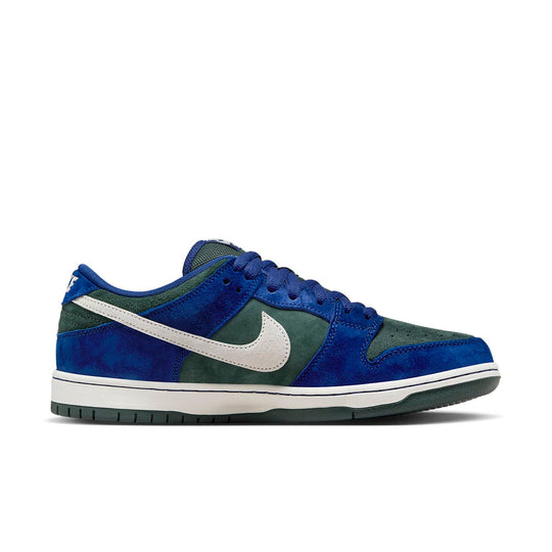 Nike SB Dunk Low 'Deep Royal Blue'- Streetwear Fashion - evapacs.com