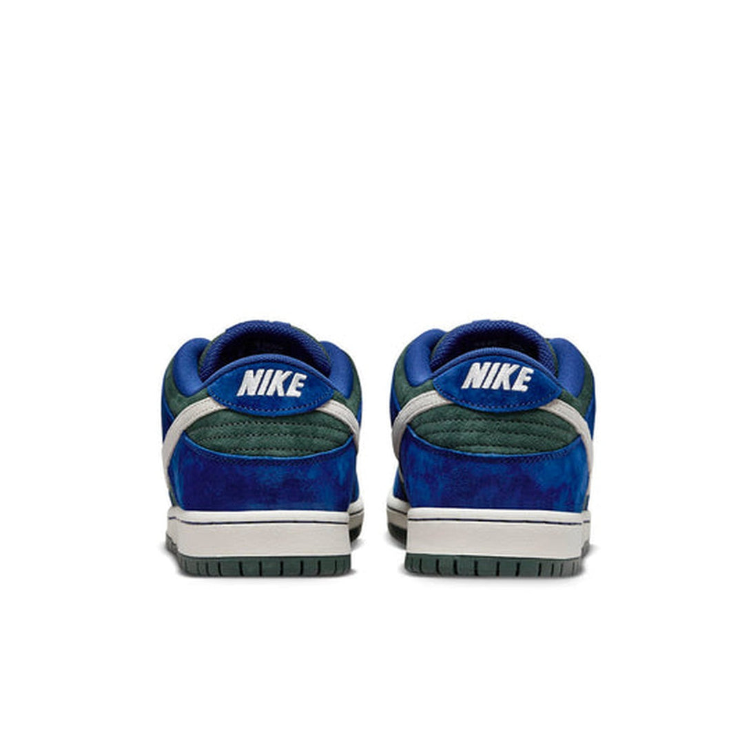 Nike SB Dunk Low 'Deep Royal Blue'- Streetwear Fashion - evapacs.com