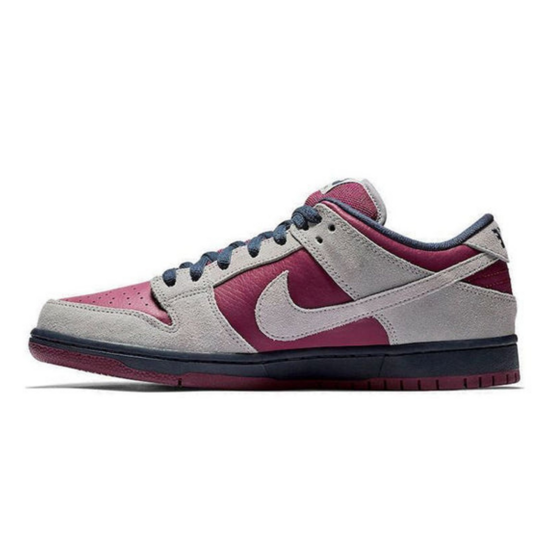 Nike SB Dunk Low 'True Berry'- Streetwear Fashion - evapacs.com