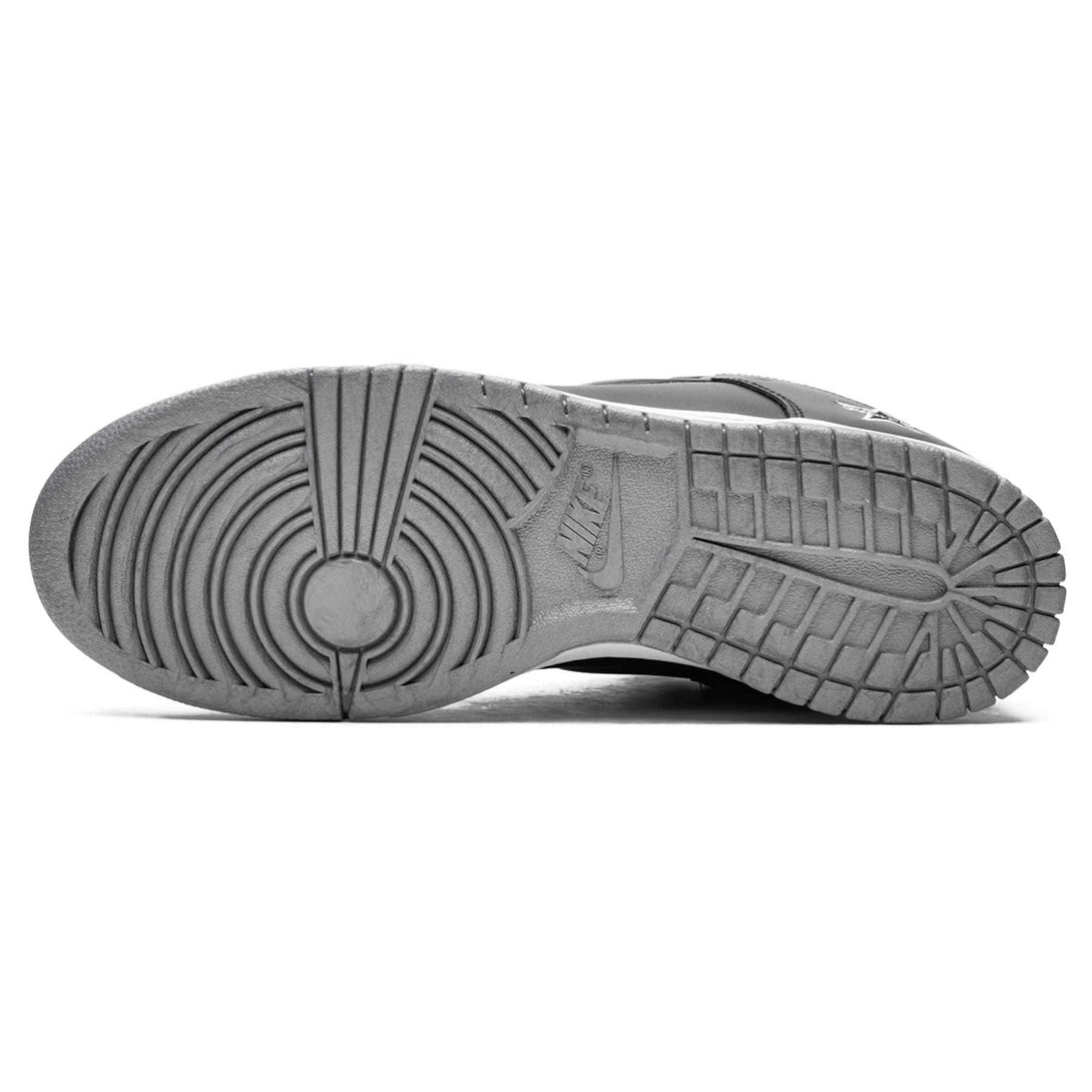 Supreme x Nike Dunk SB Low QS 'Metallic Silver'- Streetwear Fashion - evapacs.com